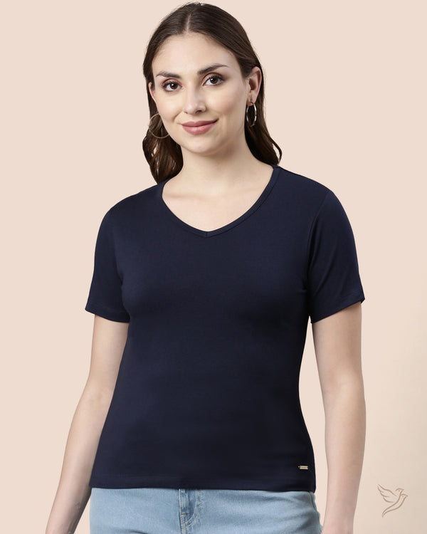 Navy Basic V - Neck Tee