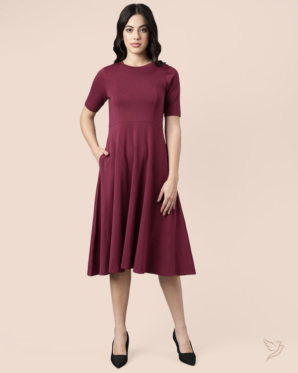 Women Solid Cotton Knitted Dress - Grape Vine