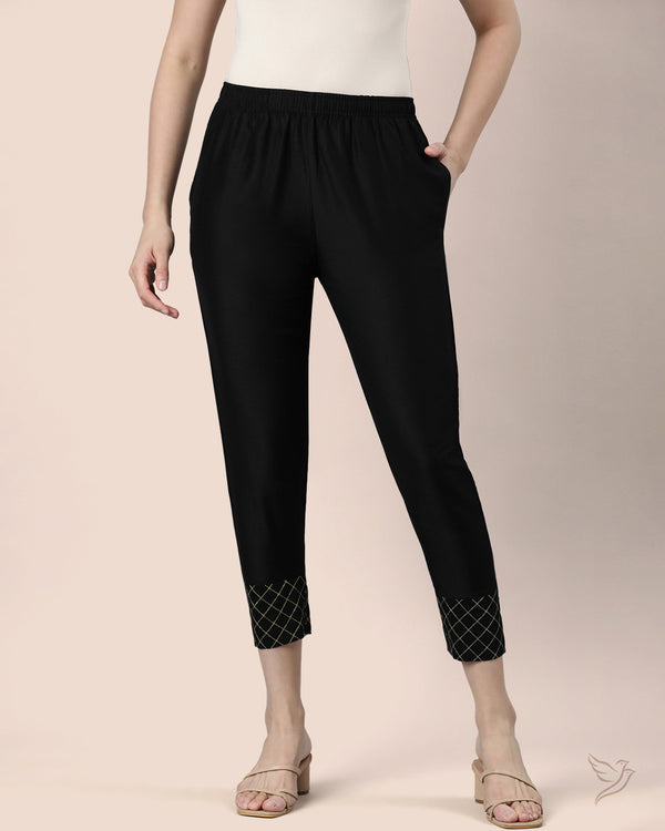 Women Embroidered Metallic Straight Pant