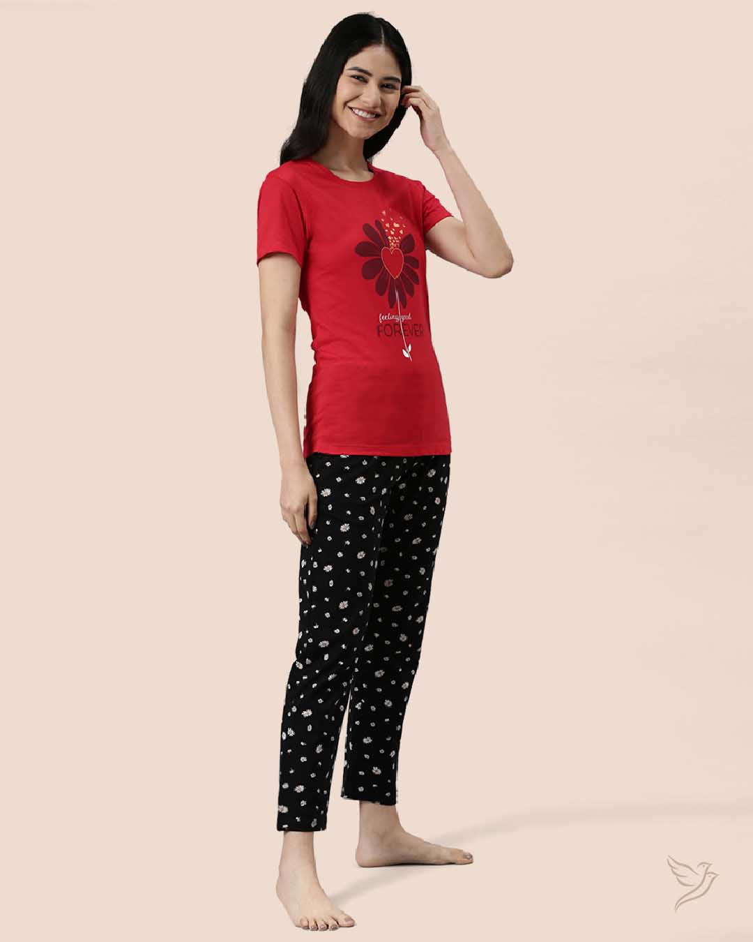 Red & Black Printed Lounge Wear Pyjama Set for College Girls