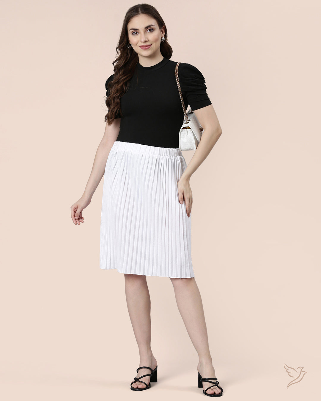 Luxury Dove Women Pleated Skirt