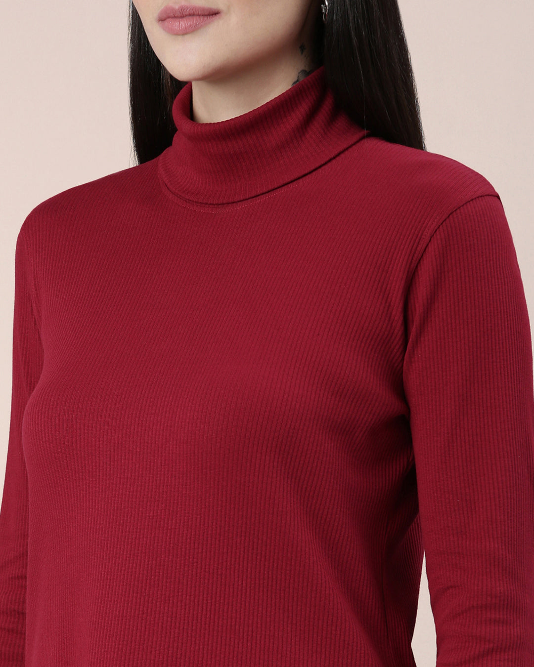 Comfortable Mehandi Maroon Women Turtle Neck Ribbed Tee 