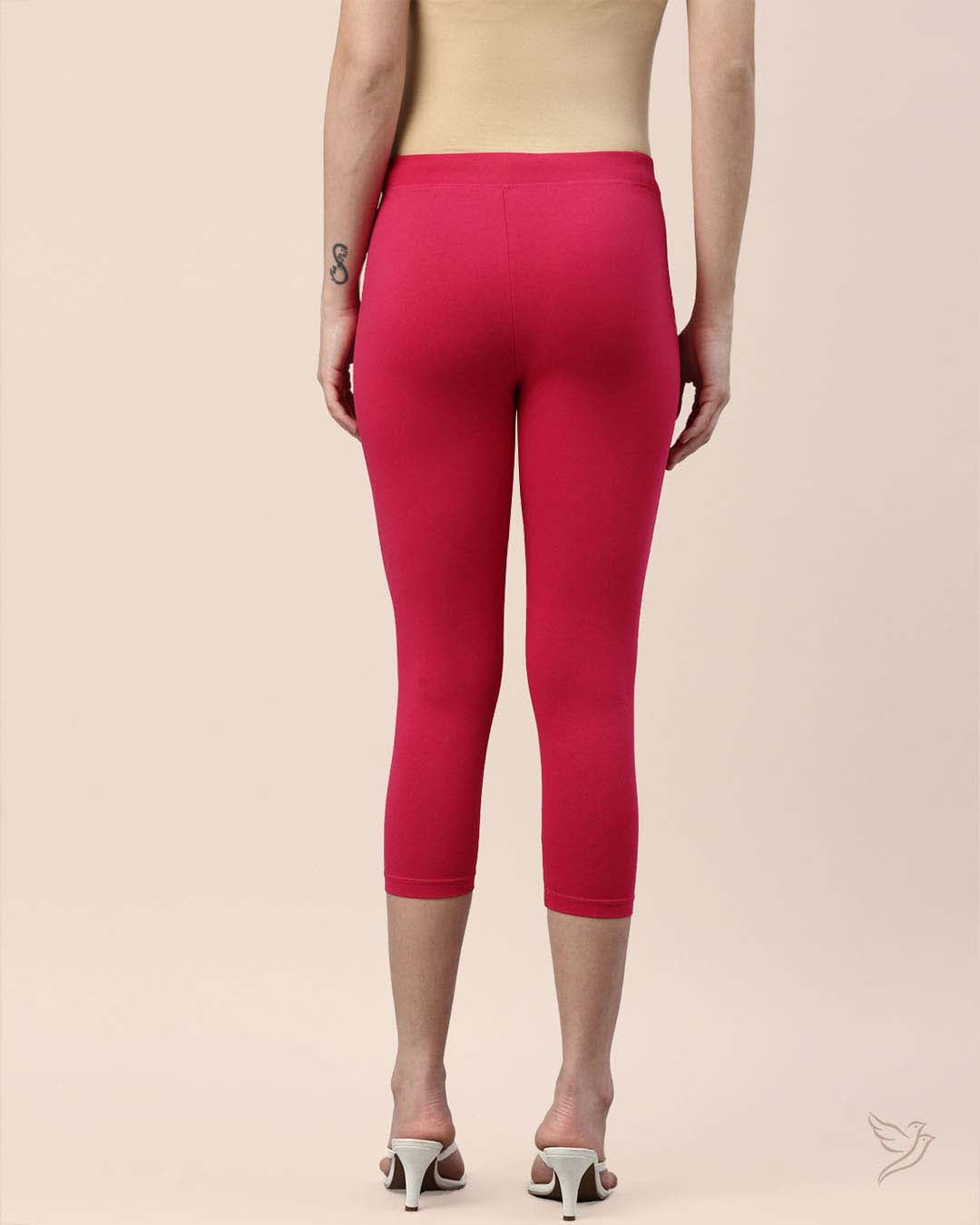 Stylish Pink Paradise Cotton Capri Legging