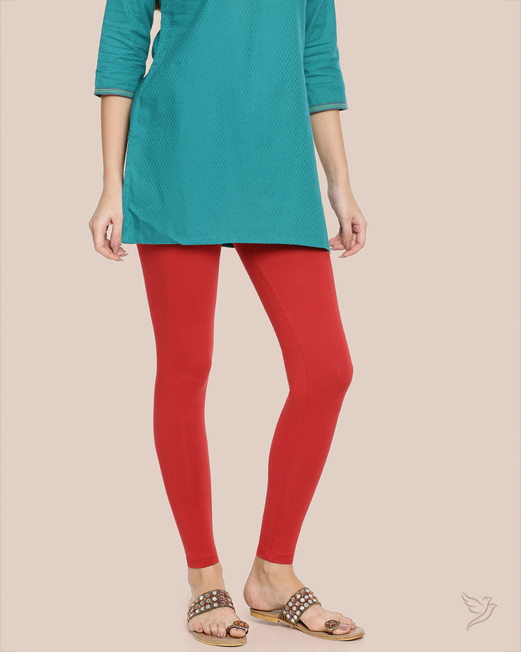 ADAPT LEGGING: LIPSTICK